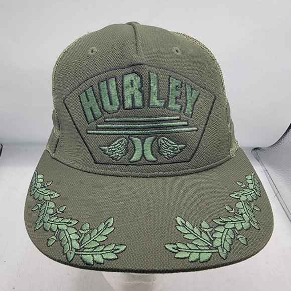 Hurley Green Embroidered Trucker Hat Adjustable Breathable Lightweight Casual - Picture 1 of 10